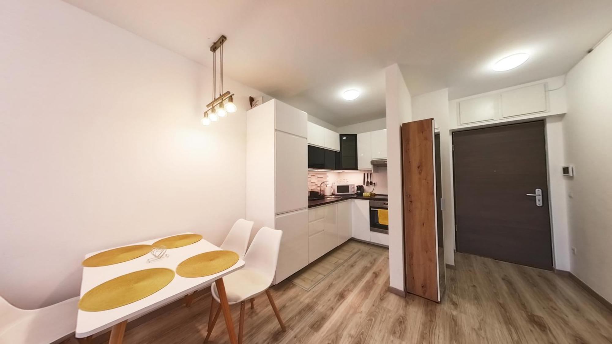 Lovely Two Rooms Apartment Boedapest Buitenkant foto