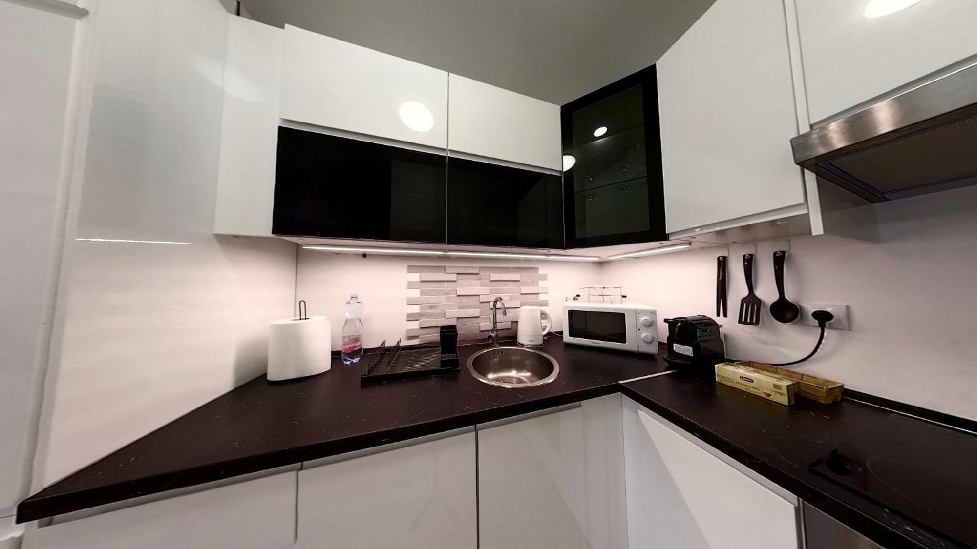 Lovely Two Rooms Apartment Boedapest Buitenkant foto